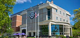 Photo : Bibliothèque commémorative Weinberg de l'Université de Scranton, extérieur