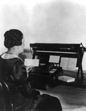 'Population' individual card punching machine and schedule holder